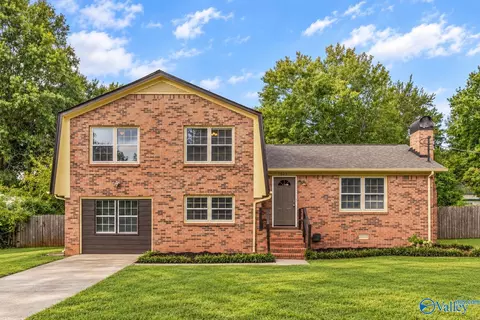 5025 Shaun Cir, Huntsville, AL 35811