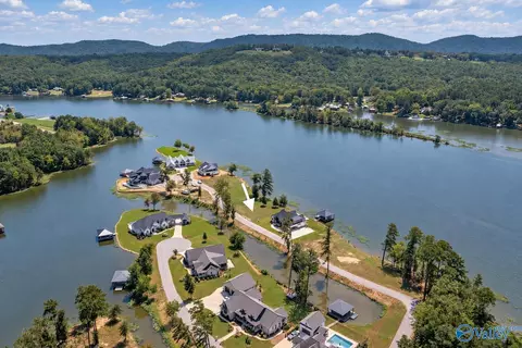 2 Turquoise Dr, Gadsden, AL 35901