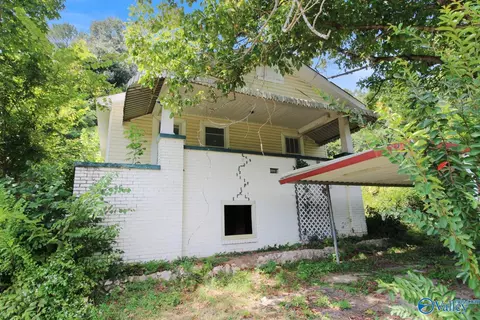 1208 Ewing Ave, Gadsden, AL 35901