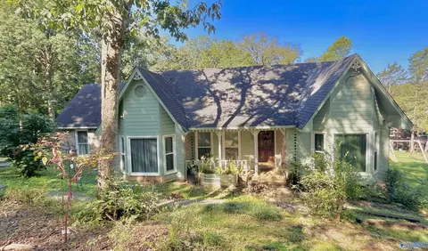 2103 Orba Dr, Huntsville, AL 35811