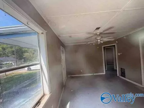 17 Hoadley St, Midfield, AL 35228 photo 3