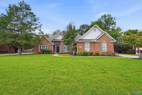 3112 Cove Lake Rd, Owens Cross Roads, AL 35763