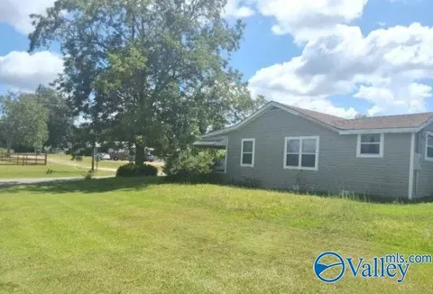 103 Rush St, Opp, AL 36467 photo 2