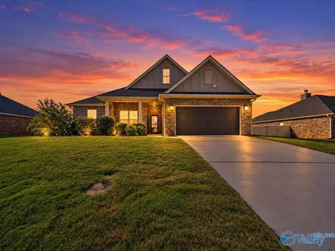 170 Lexi Ln, Meridianville, AL 35759