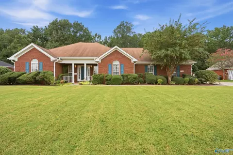258 Morning Star Dr, Huntsville, AL 35811