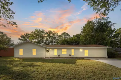4610 Whitehall Dr, Huntsville, AL 35816