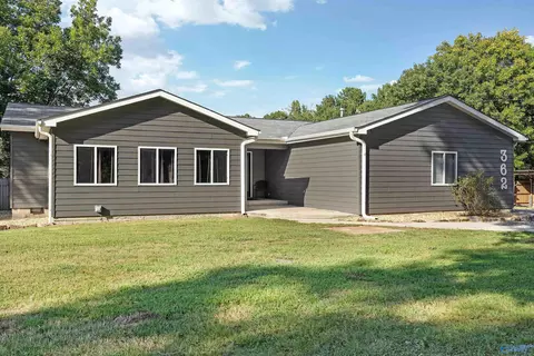 362 E Byrd Rd, Hartselle, AL 35640