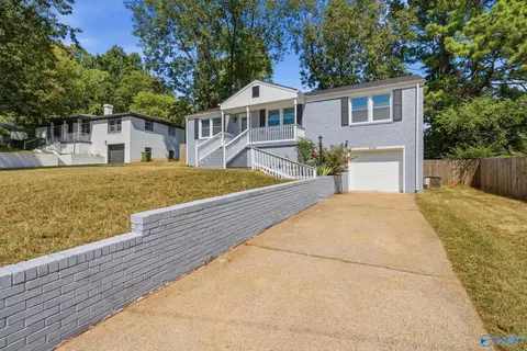 2104 Phillips Rd, Huntsville, AL 35810