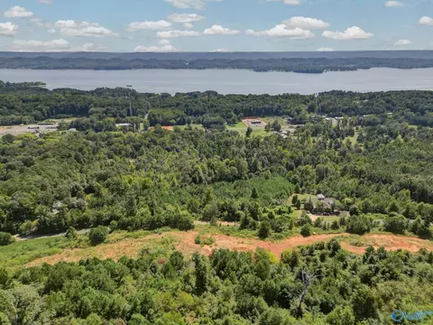 lot2 3 October Way, Guntersville, AL 35976