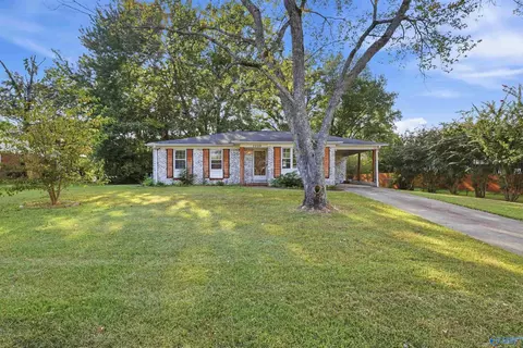 3209 Harvey St, Huntsville, AL 35810