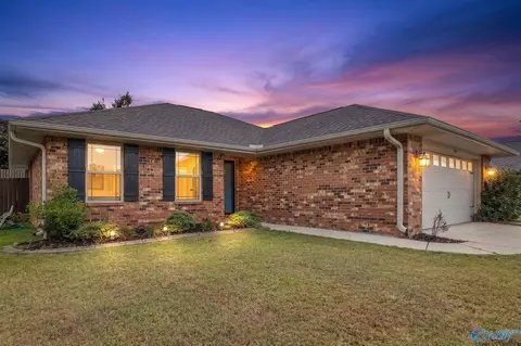 15772 NW Coach House Ct, Harvest, AL 35749