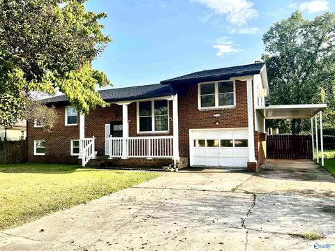 4009 Centaur Blvd, Huntsville, AL 35805