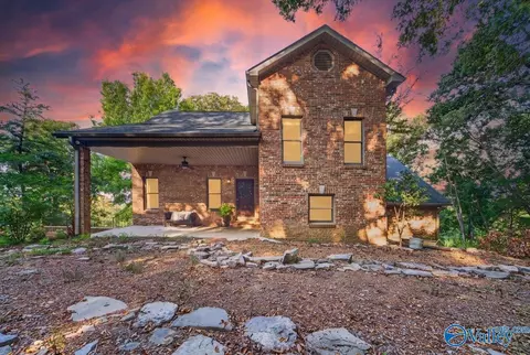 1649 Low Gap Rd, New Hope, AL 35760