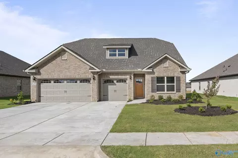 257 Saddle St, New Market, AL 35761