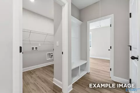Entry Way - 128 Discovery Loop, Arab, AL 35016 photo 5 of 7