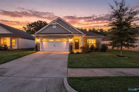 189 Rosemary Ayers Dr, Madison, AL 35756
