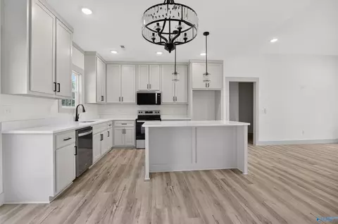 Kitchen - 5172 Columbus City Rd, Grant, AL 35747 photo 2 of 2