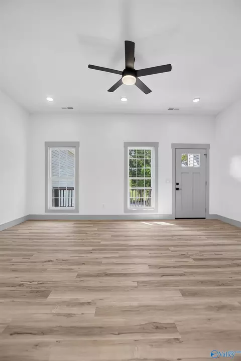 Living - 5172 Columbus City Rd, Grant, AL 35747 photo 1 of 3