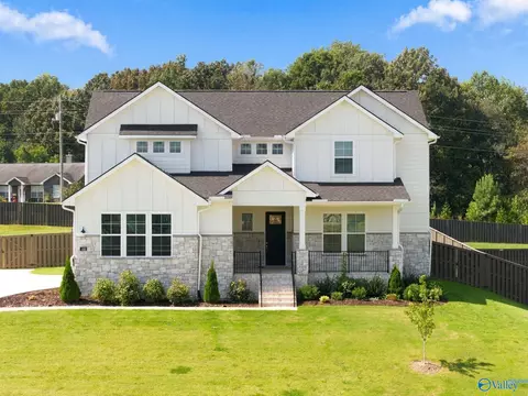 326 Merrydale Dr, Huntsville, AL 35811