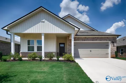 132 Shearwater Dr, Meridianville, AL 35759