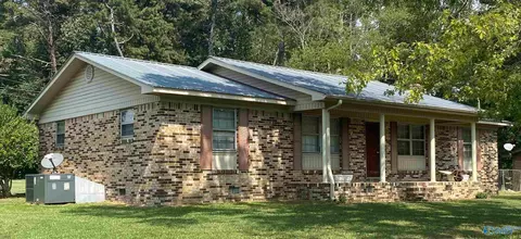203 Wann Cir, Pisgah, AL 35765