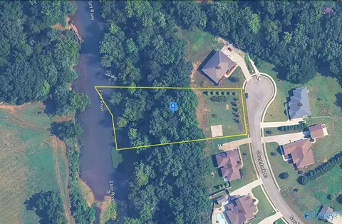 132 Southfork Dr, Huntsville, AL 35811