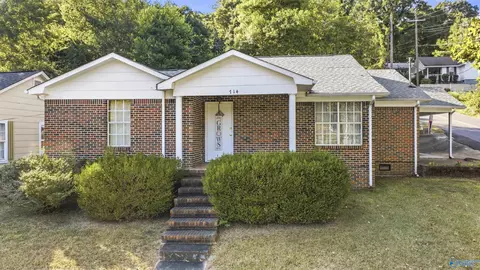 714 Forest Ave, Fort Payne, AL 35967