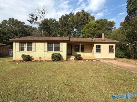 3005 Mountain Park Cir, Huntsville, AL 35810