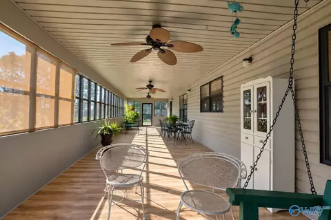 Exterior - 1251 Midfield Rd, Joppa, AL 35087 photo 5 of 12