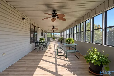 Exterior - 1251 Midfield Rd, Joppa, AL 35087 photo 6 of 12