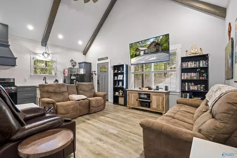 Living - 1595 Mohawk Cliff Rd, Ohatchee, AL 36271 photo 1 of 2