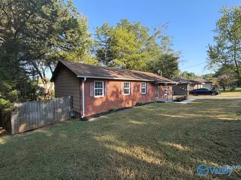 3205 Delia Ln, Huntsville, AL 35810