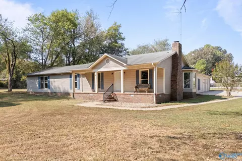 26389 Johnson Ln, Toney, AL 35773
