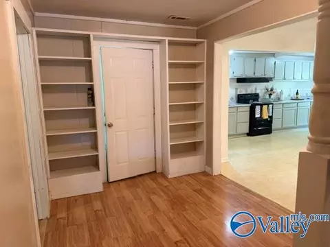 Entry Way - 29668 3rd Ave, Ardmore, AL 35739 photo 2 of 3