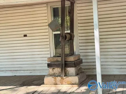 Exterior - 29668 3rd Ave, Ardmore, AL 35739 photo 4 of 7