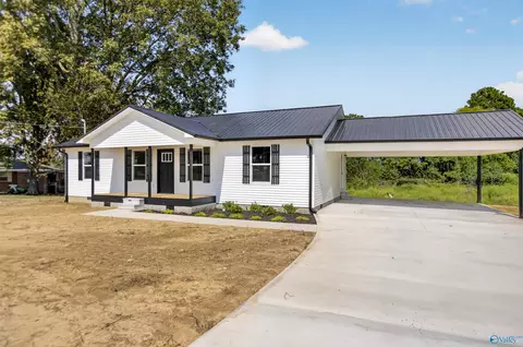815 Hayes Gap Rd, Crossville, AL 35962