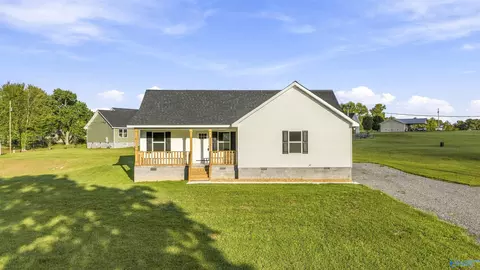380 County Road 244, Fort Payne, AL 35968