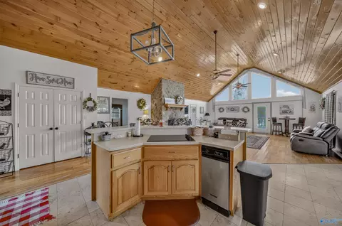 Kitchen - 4829 Alabama Highway 71, Dutton, AL 35744 photo 4 of 4