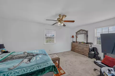 Bedroom - 4829 Alabama Highway 71, Dutton, AL 35744 photo 6 of 6