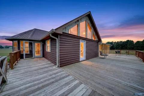 Exterior - 4829 Alabama Highway 71, Dutton, AL 35744 photo 1 of 3