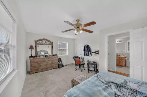 Bedroom - 4829 Alabama Highway 71, Dutton, AL 35744 photo 5 of 6
