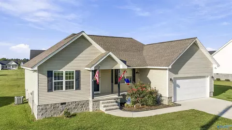 80 Peaceful Dr, Rainsville, AL 35986