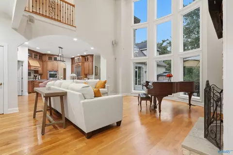 3117 Longshadow Way, Owens Cross Roads, AL 35763