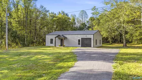 690 County Road 514, Rainsville, AL 35986