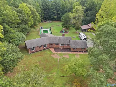 2306 Bethel Rd, Hartselle, AL 35640