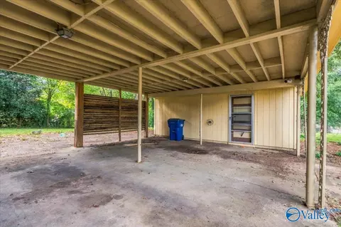 Exterior - 709 4th St, Arab, AL 35016 photo 9 of 9