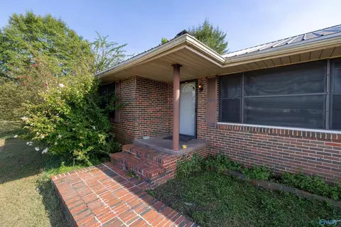 Exterior - 1994 Bexar Ave, Hamilton, AL 35570 photo 3 of 9