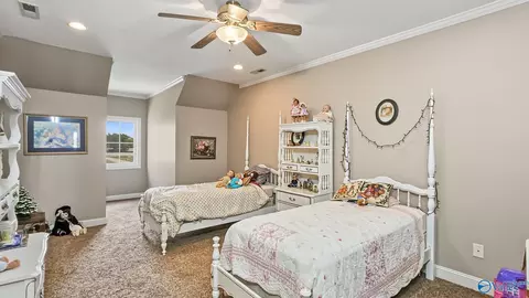 Bedroom - 2425 County Road 111, Killen, AL 35645 photo 3 of 4