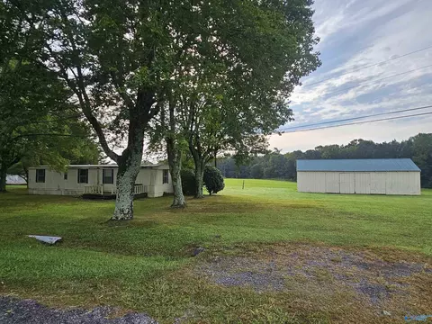 Exterior - 935 Apollo Rd, Arab, AL 35016 photo 12 of 12