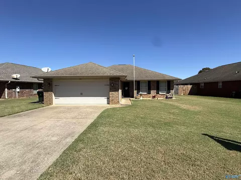 245 Fields Pond Dr, Madison, AL 35756
